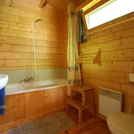 Cozy Chalet In Bomal-sur-ourthe Near Forest *