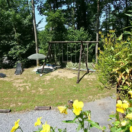Cozy Chalet In Bomal-sur-ourthe Near Forest